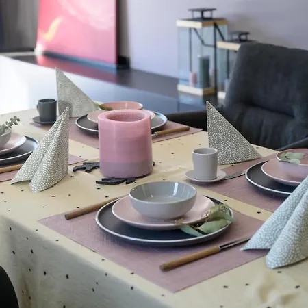 Dachsteinwest, Ski-in Ski-out Luxury Apartment, Free Parkplatz アパート *