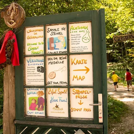 Dachsteinwest, Ski-in Ski-out Luxury Apartment, Free Parkplatz ルスバッハ・アム・パス・クシュット