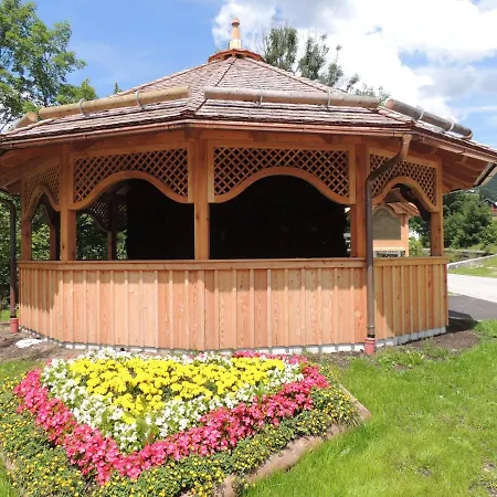 Dachsteinwest, Ski-in Ski-out Luxury Apartment, Free Parkplatz Apartmán *