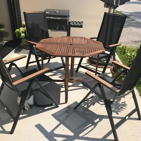 Dachsteinwest, Ski-in Ski-out Luxury Apartment, Free Parkplatz *